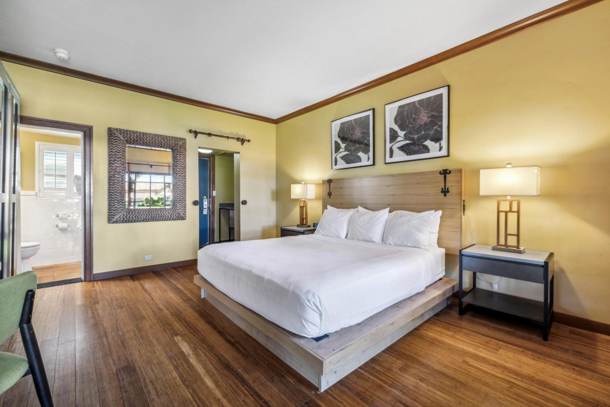 Inn Marin And Suites, Ascend Hotel Collection Новато Экстерьер фото