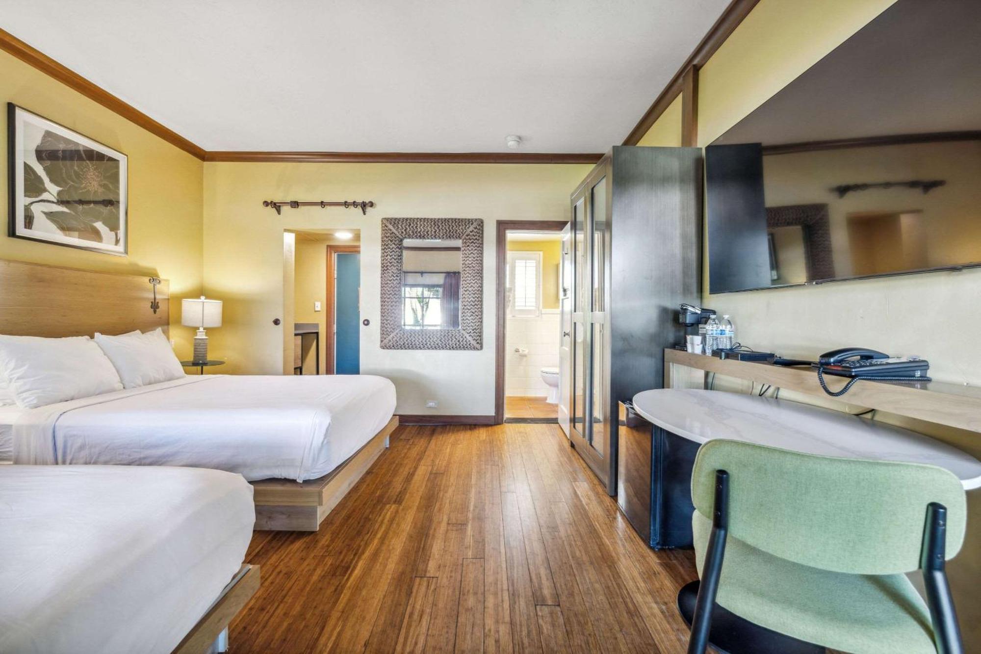 Inn Marin And Suites, Ascend Hotel Collection Новато Экстерьер фото
